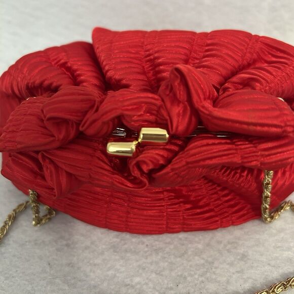 Bechamel Purse Women Red Silky Crossbody Fabric Gold Metal Trim Strap Formal Vtg - Picture 7 of 9
